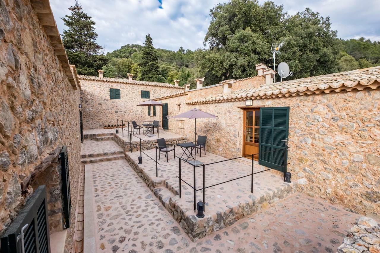 Agroturismo Son Alzines 룩크 외부 사진