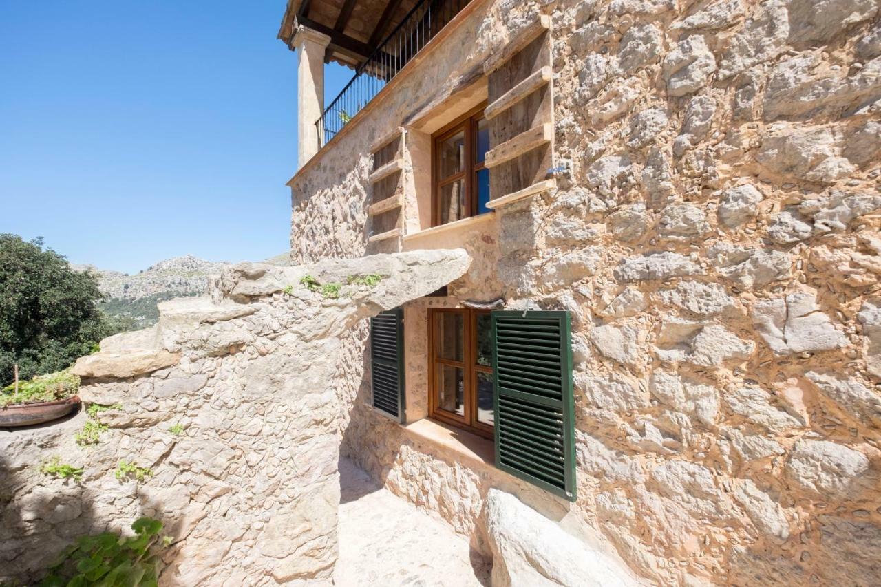 Agroturismo Son Alzines 룩크 외부 사진