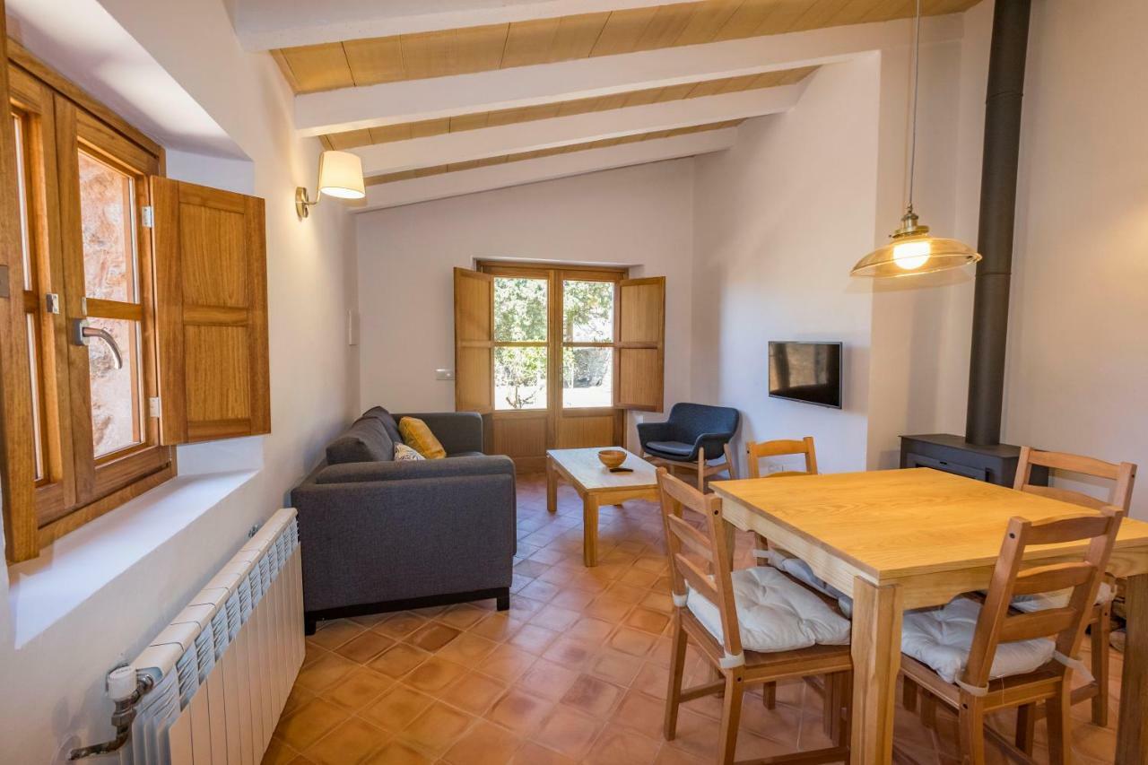 Agroturismo Son Alzines 룩크 외부 사진