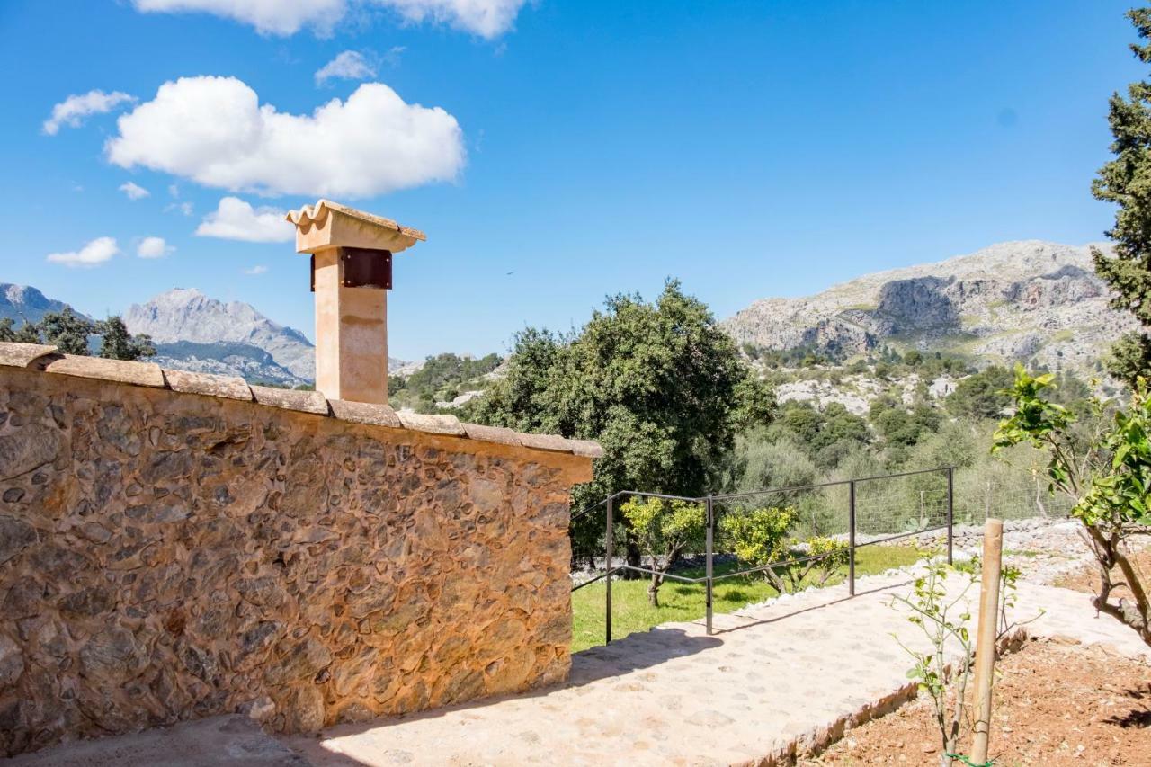 Agroturismo Son Alzines 룩크 외부 사진